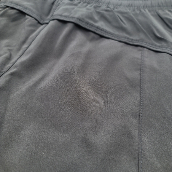 Pedigree FreeRUN High Waist Lined Shorts with Zipper Pockets | Black - Picture 5 of 7